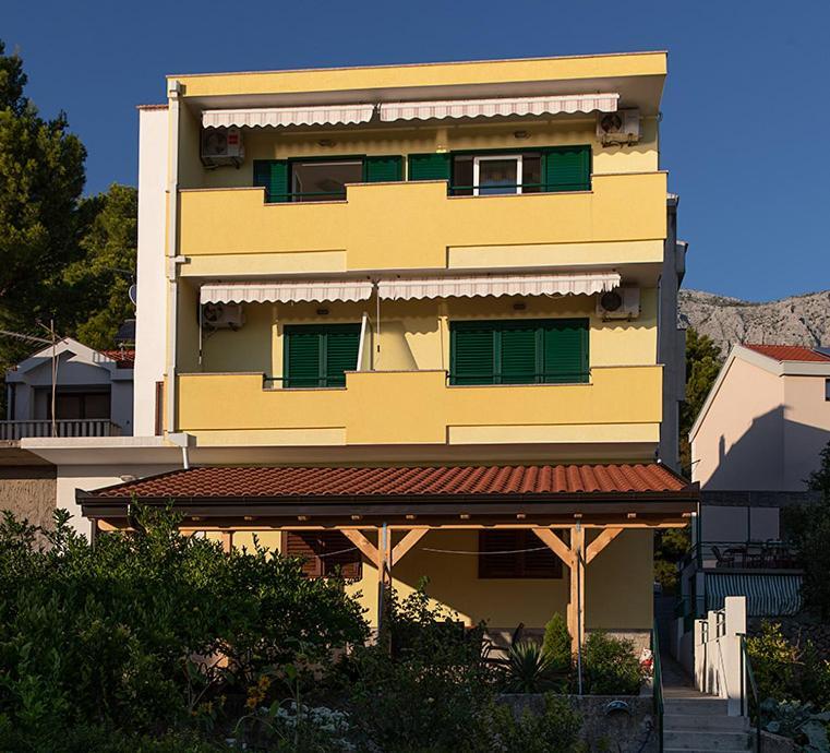 Apartments Maja Tučepi エクステリア 写真